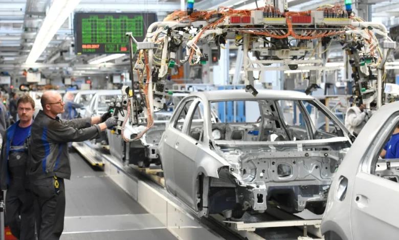 مصر-تخطط-لتصنيع-“بدن-السيارة”-محليًا-بالتعاون-مع-مصنعين-عالميين