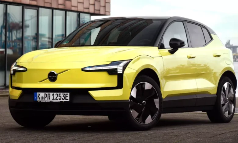 volvo-تستدعي-ex30-الكهربائية-بسبب-خطر-متعلق-بالبطارية
