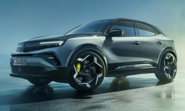 ستيلانتس-تعيد-إحياء-“الهوت-هاتش”-لدى-opel-وvauxhall…-لكن-بالكهرباء-هذه-المرة