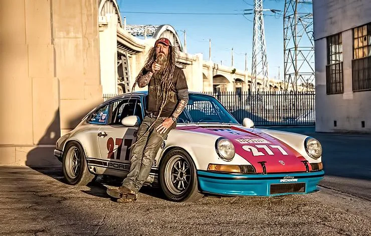 magnus-walker-يبيع-عدداً-من-سيارات-porsche-الكلاسيكية-من-مجموعته